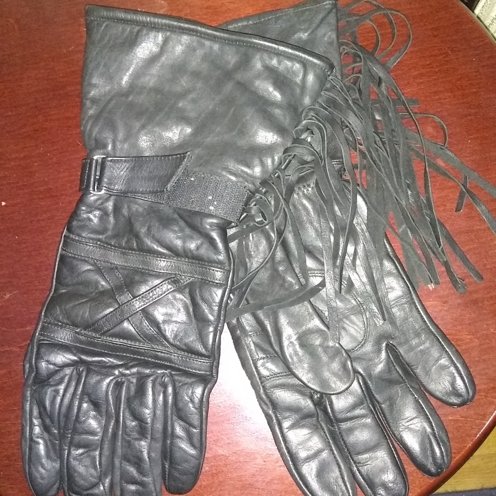 'FIRST'S' DEERSKIN LEATHER BUCK-A-ROO GLOVERS